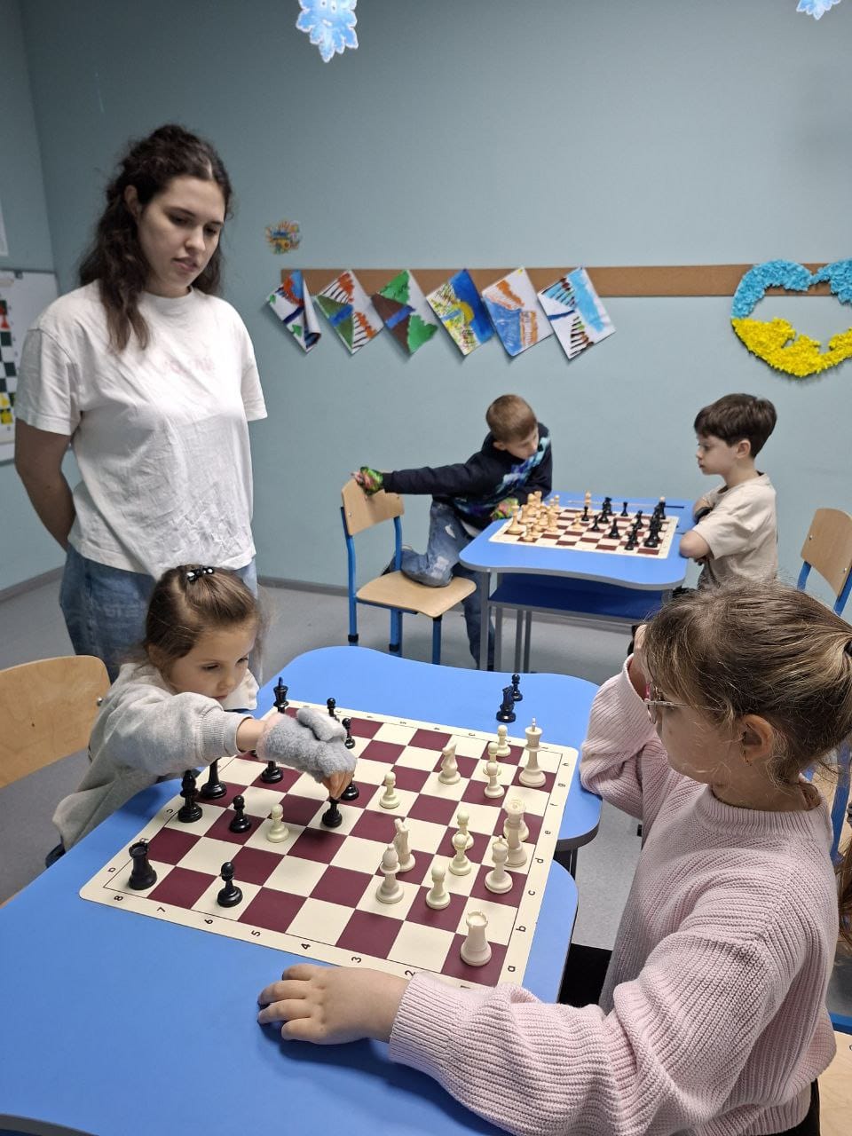 Веселі Сходи